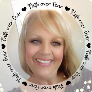 Meet your Posher, Kathy